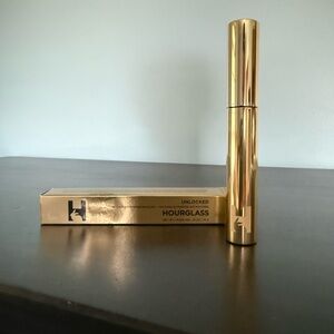 Hourglass Unlocked Instant Extensions Mascara- Ultra Black, NEW